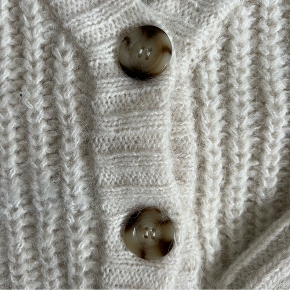 H&M Chunky Knit Cardigan - Picture 3 of 6